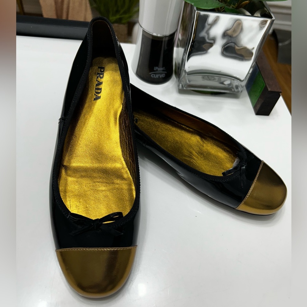 PRADA Patent Leather Colorblock Black/Gold Toe Ballet Flats
Women's Size: 39